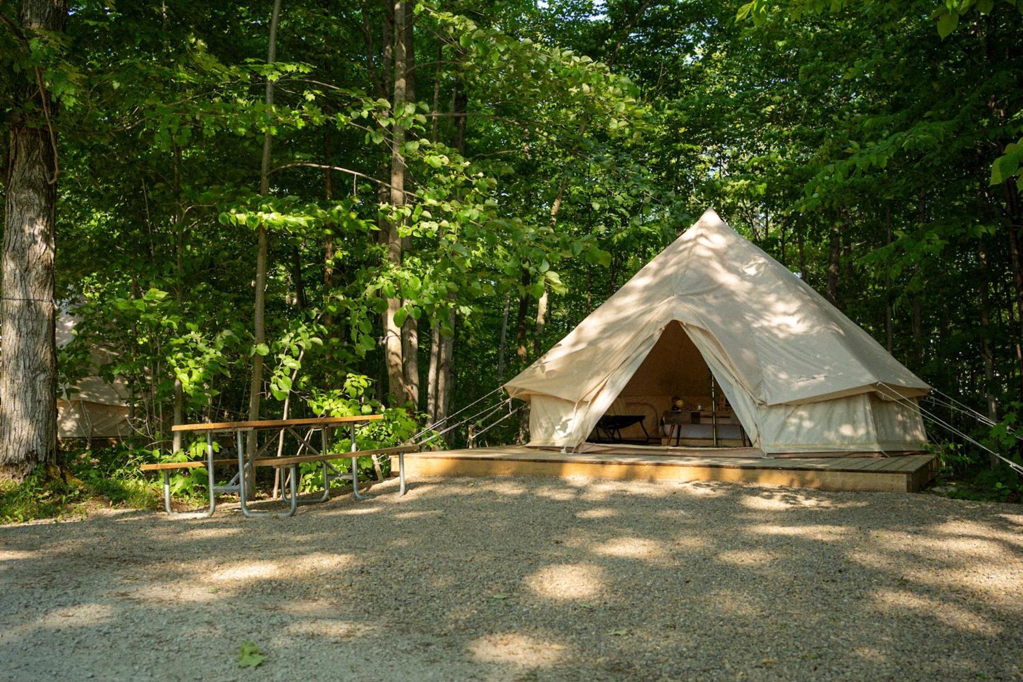 Grotto Getaway Hotel Miller Lake Exterior foto