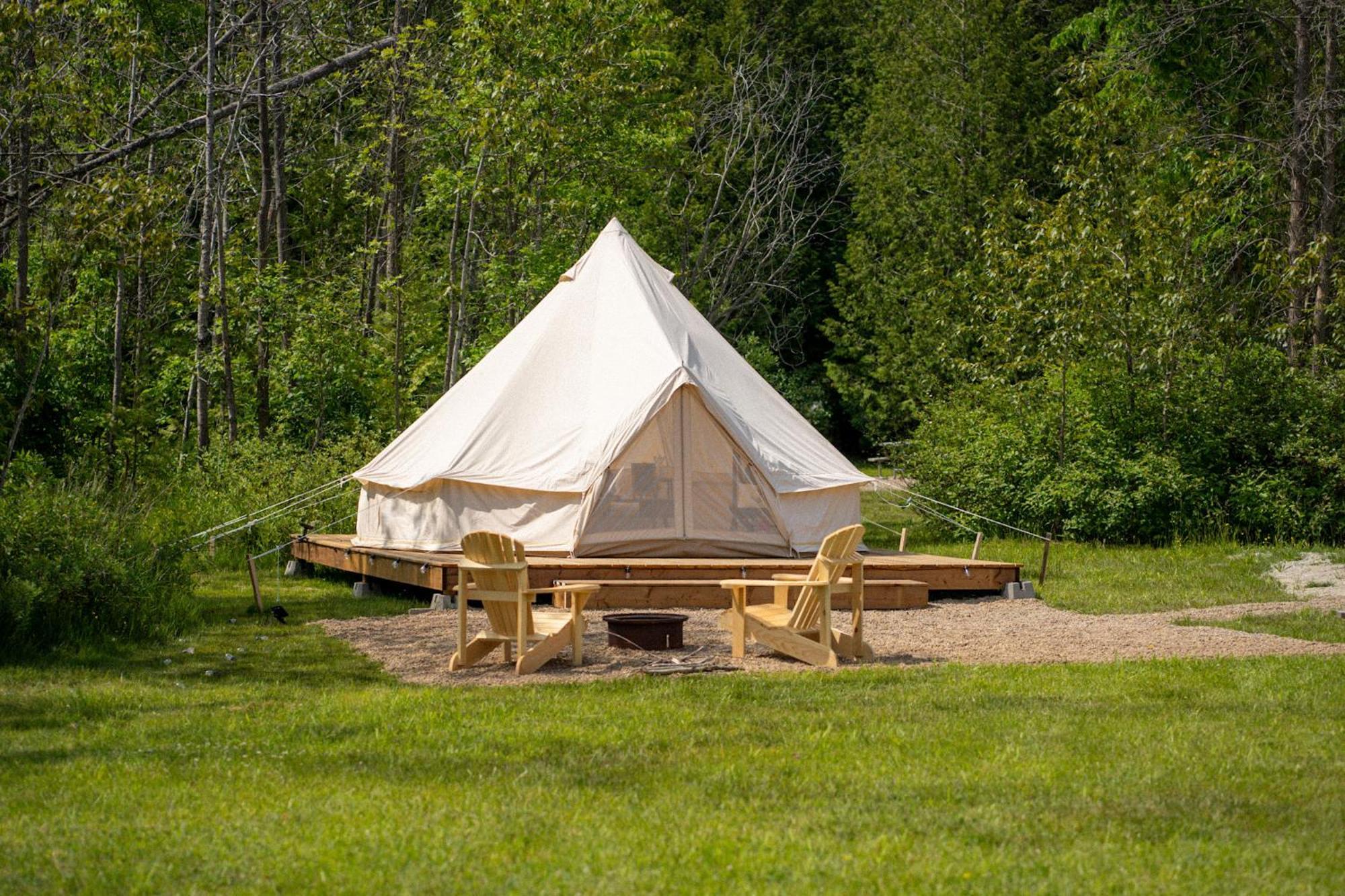 Grotto Getaway Hotel Miller Lake Exterior foto